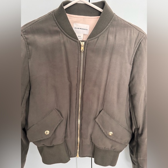 Green bomber jacket - Picture 5 of 8